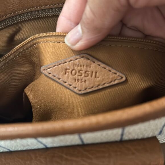 Fossil Cream and Brown Tote with Colorful Handles - Picture 3 of 7